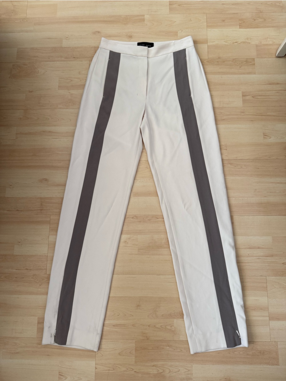 1-01 Babaton Cream Beige Pants with Grey Side Stripes